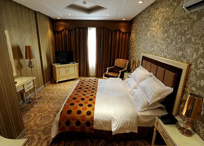 Rose Garden Hotel