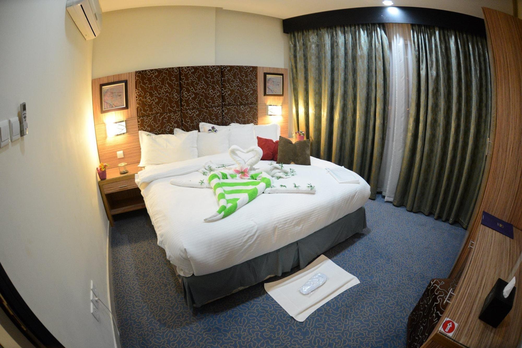 Hotel Rose Garden