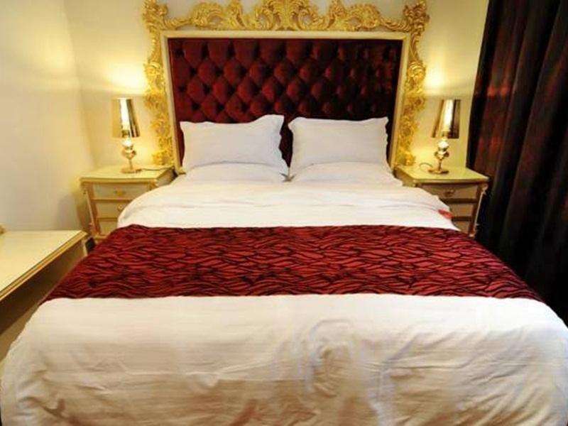 Hotel Rose Garden