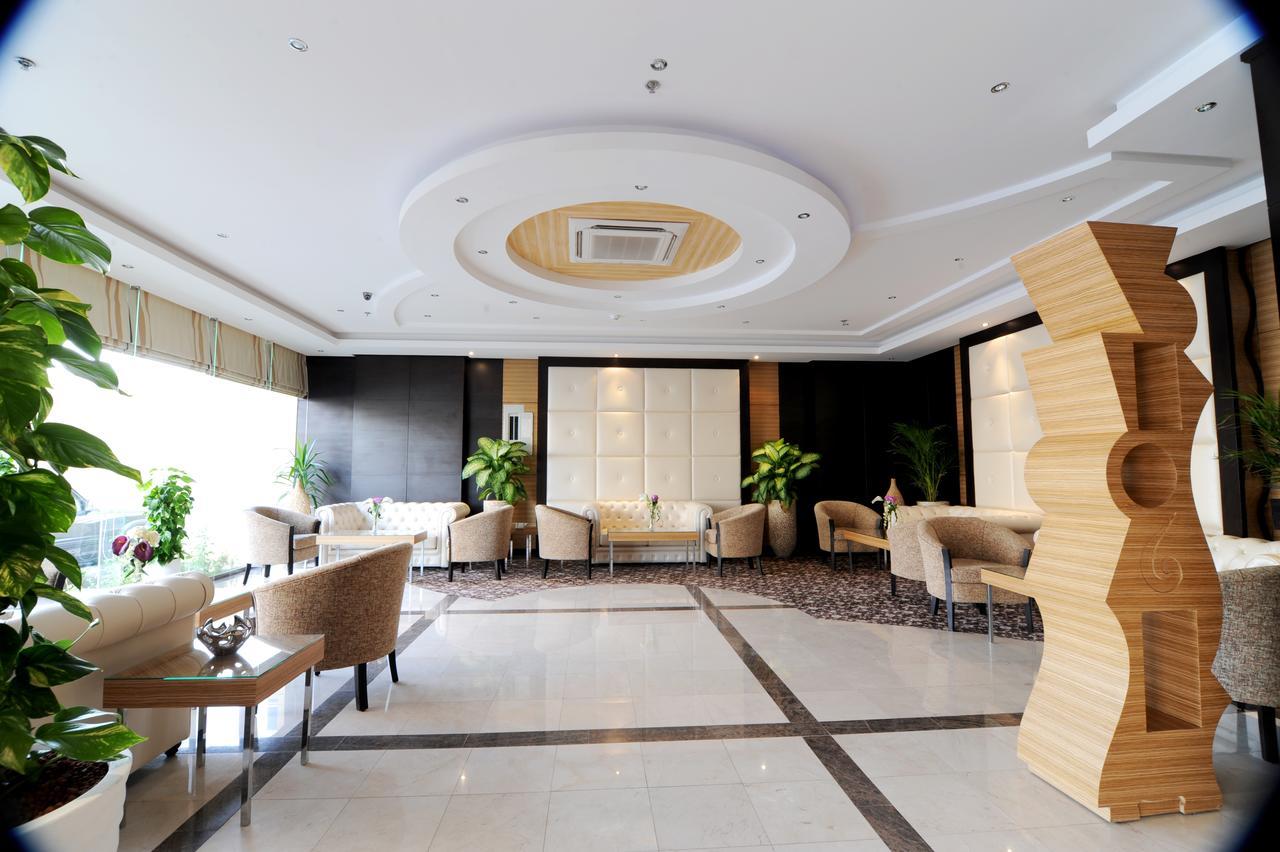Hotel Rose Garden